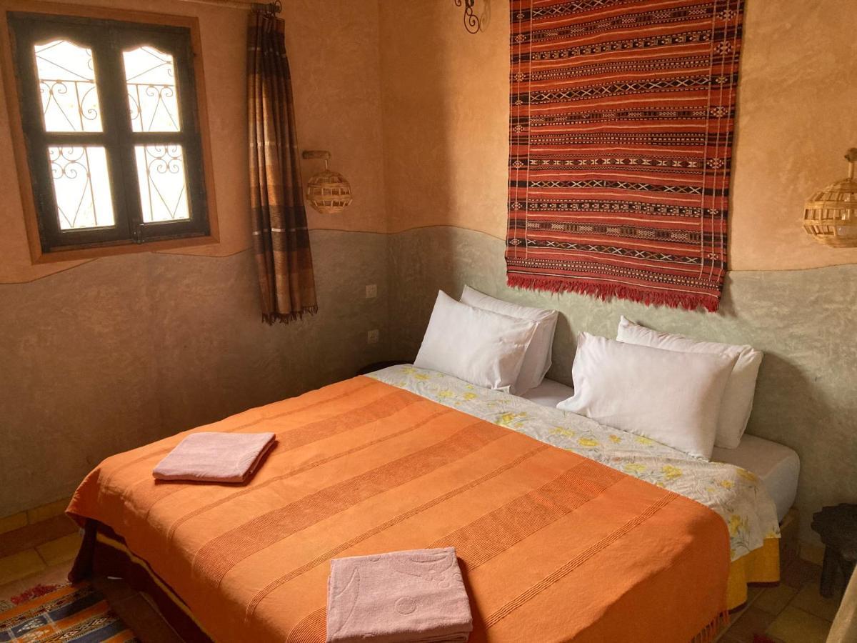 Les 4 Saisons Du Dades Bed & Breakfast Aït Idaïr Dış mekan fotoğraf